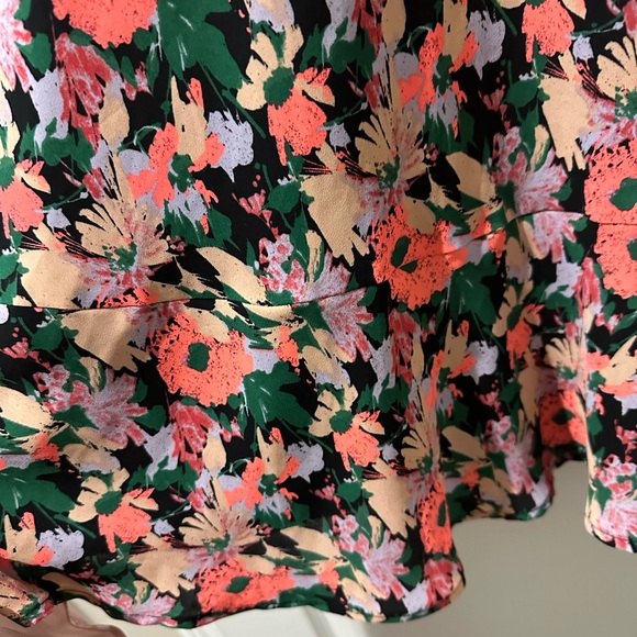 JCrew Mercantile Neon Floral Ruched
Waist Dress - Picture 6 of 10